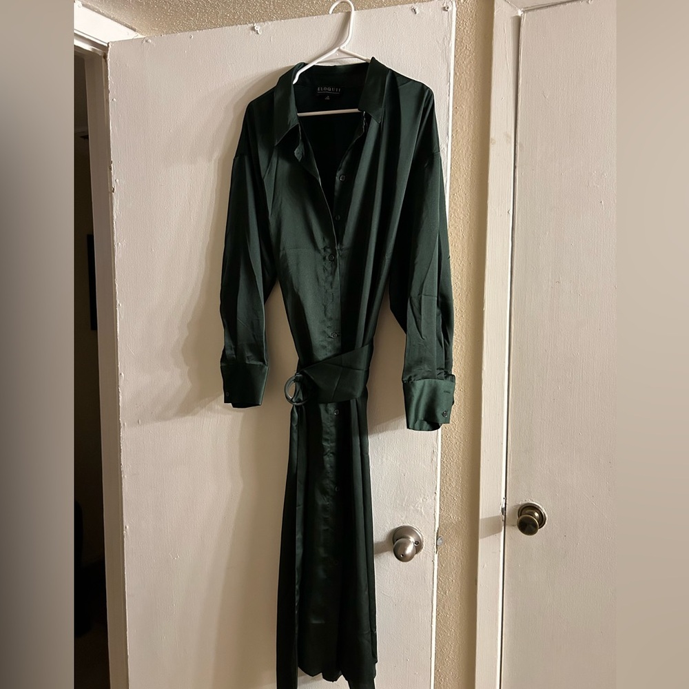 Brand new women’s green plus size shirt dress